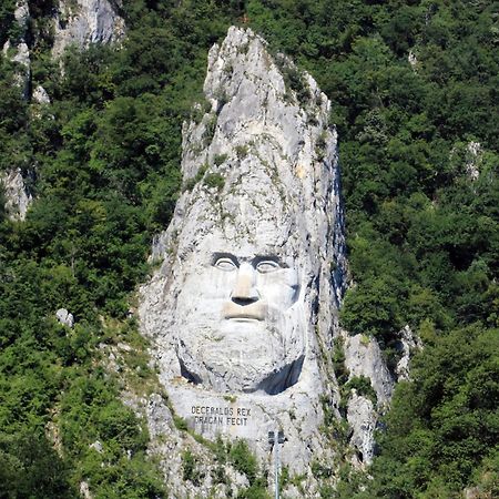 Todor Apartmani Kladovo Dış mekan fotoğraf